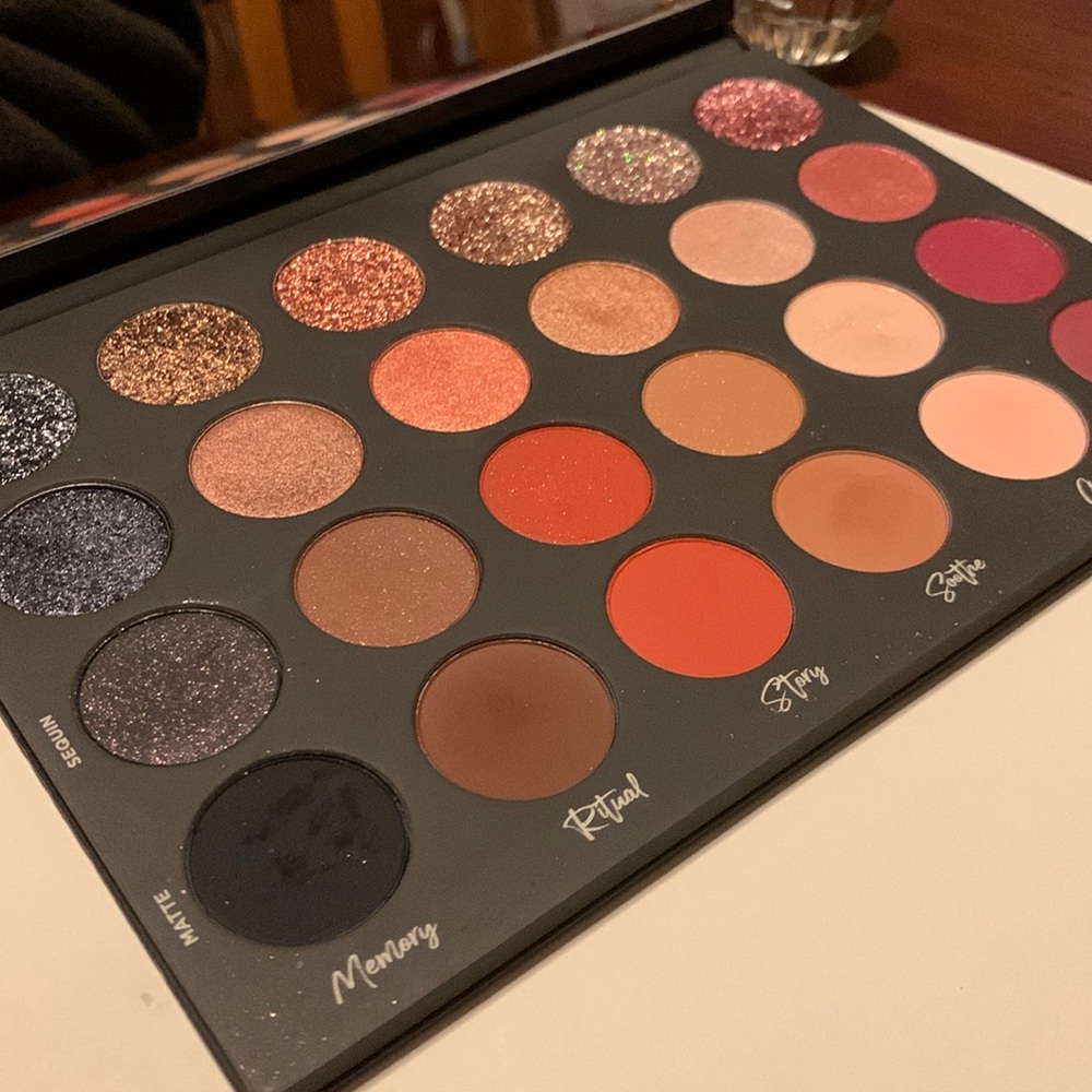 Tati Beauty Vol. 1 Palette -Textured Neutrals